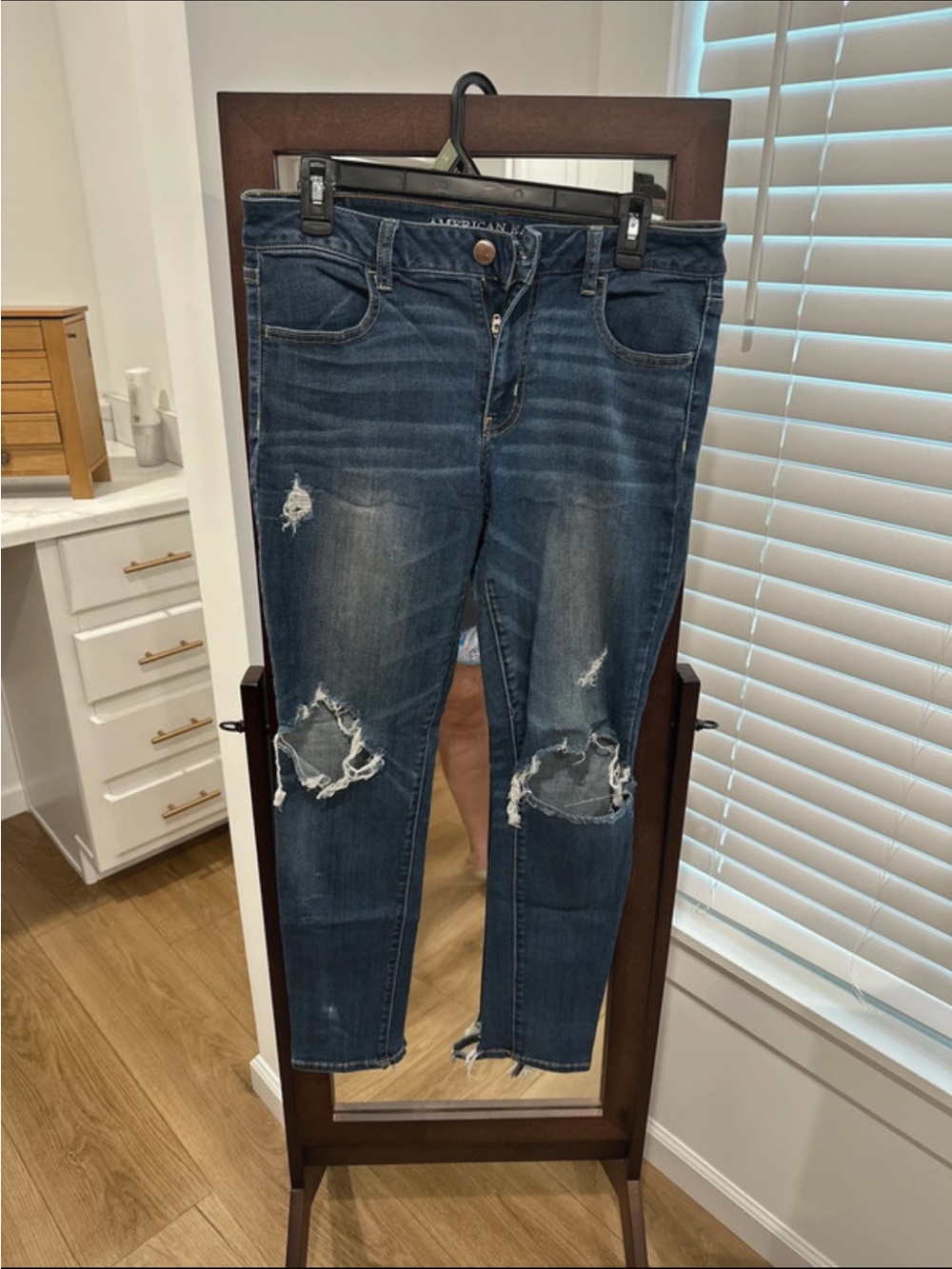 American Eagle Outfitters Distressed Dark Blue Jeggings